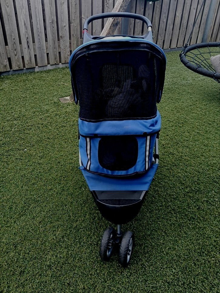 honden /katten buggy, Ophalen, Zo goed als nieuw