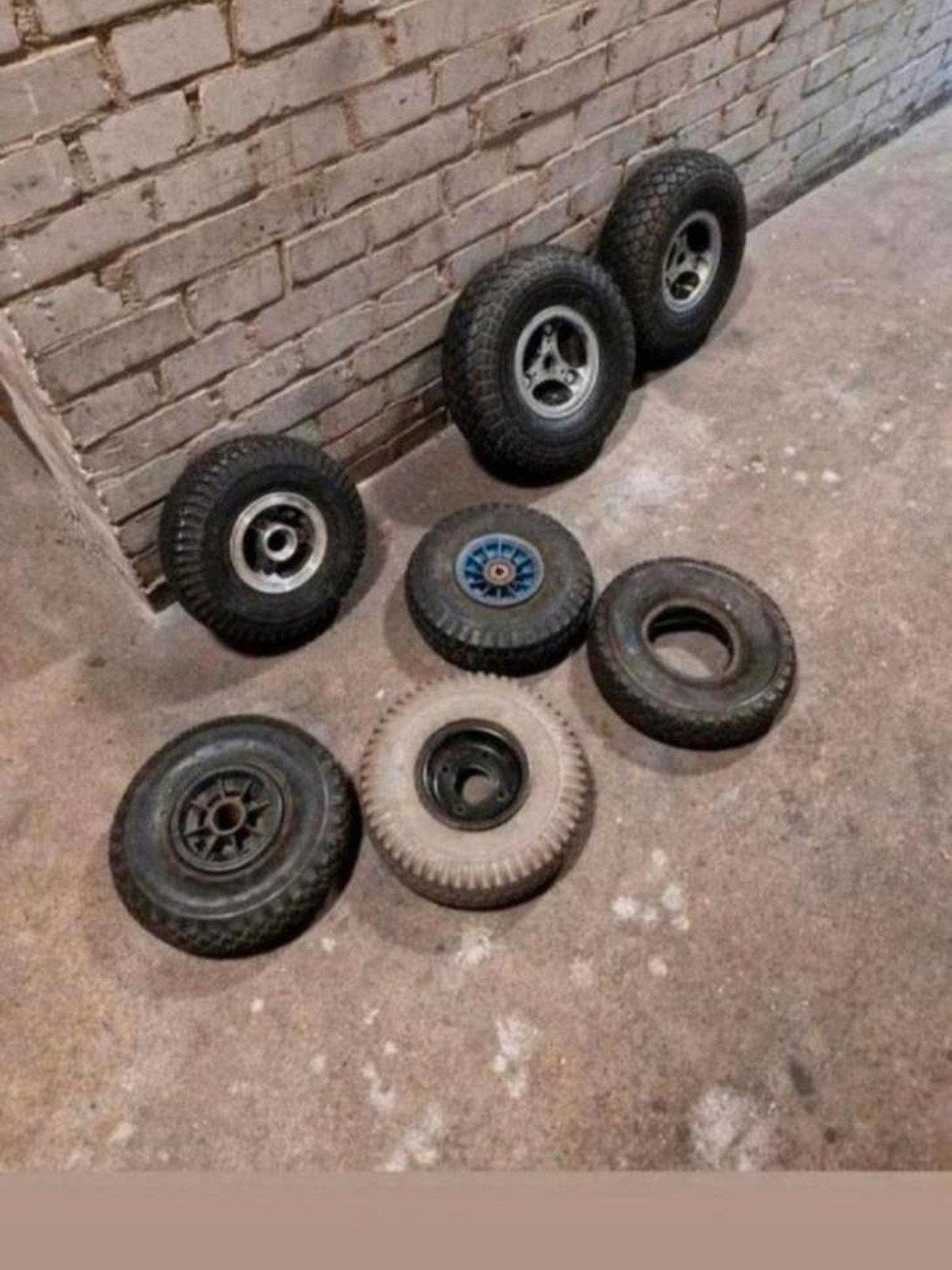 Te koop, Scootmobile wielen. Paar in voorraad beschikbaar., Ophalen