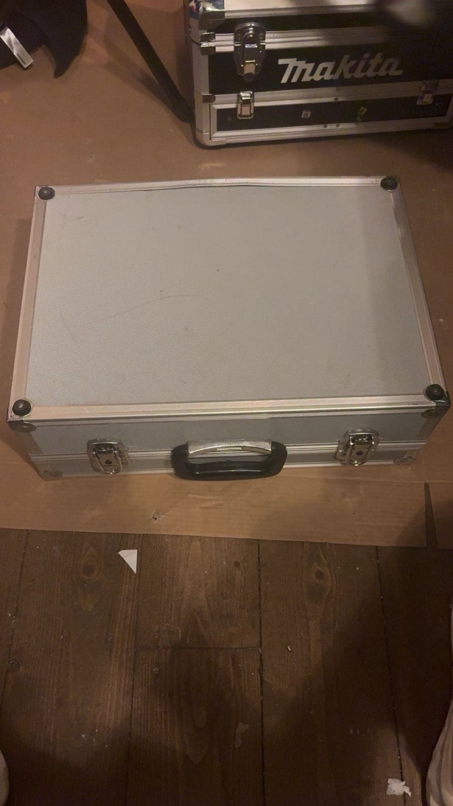 Gereedschap kist, Ophalen, Gebruikt