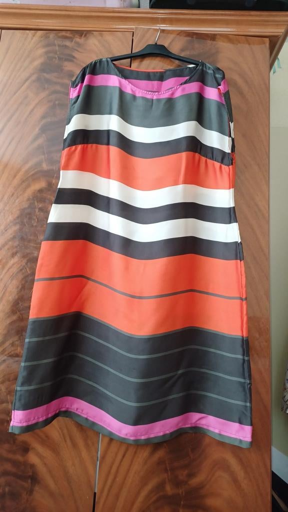 Satijn tuniek, Kleding | Dames, Grote Maten, Ophalen of Verzenden, Gedragen, Blouse of Tuniek