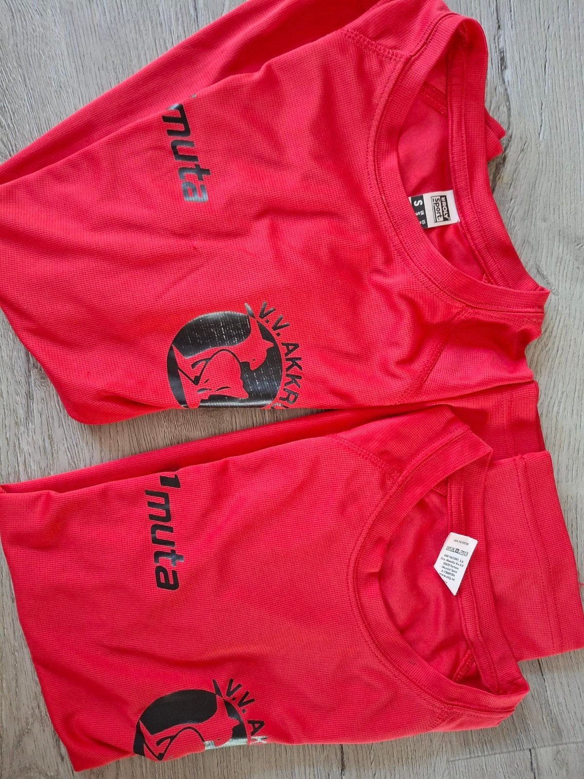 tka 2x t shirts VV Akkrum maat XS, Ophalen, Zo goed als nieuw, Shirt