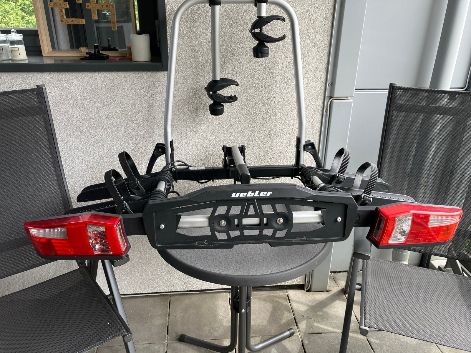 Uebler F22 fietsendrager voor 2 fietsen, Auto diversen, Fietsendragers, Ophalen, Zo goed als nieuw, Trekhaakdrager, Elektrische fiets