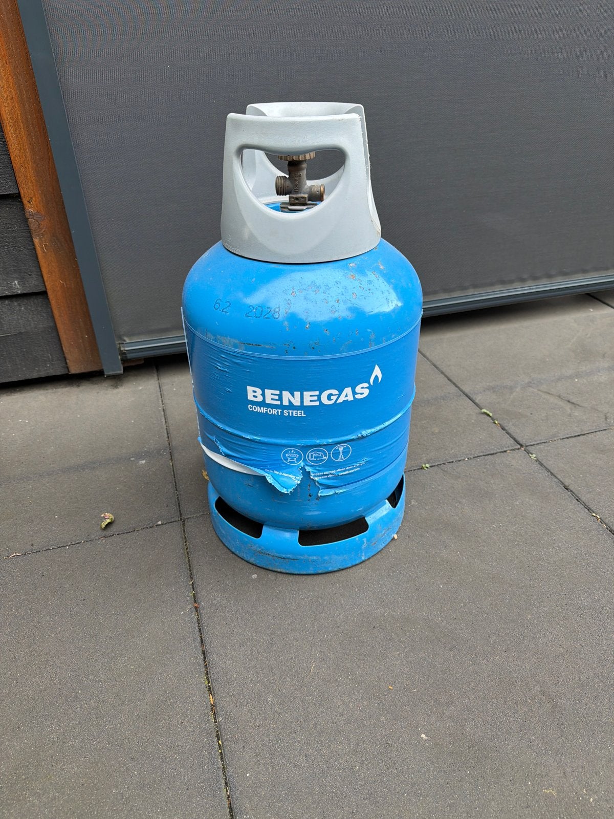 Benegas Comfort Steel 9,5 kg, ruim voor de helft gevuld, Ophalen, Gebruikt