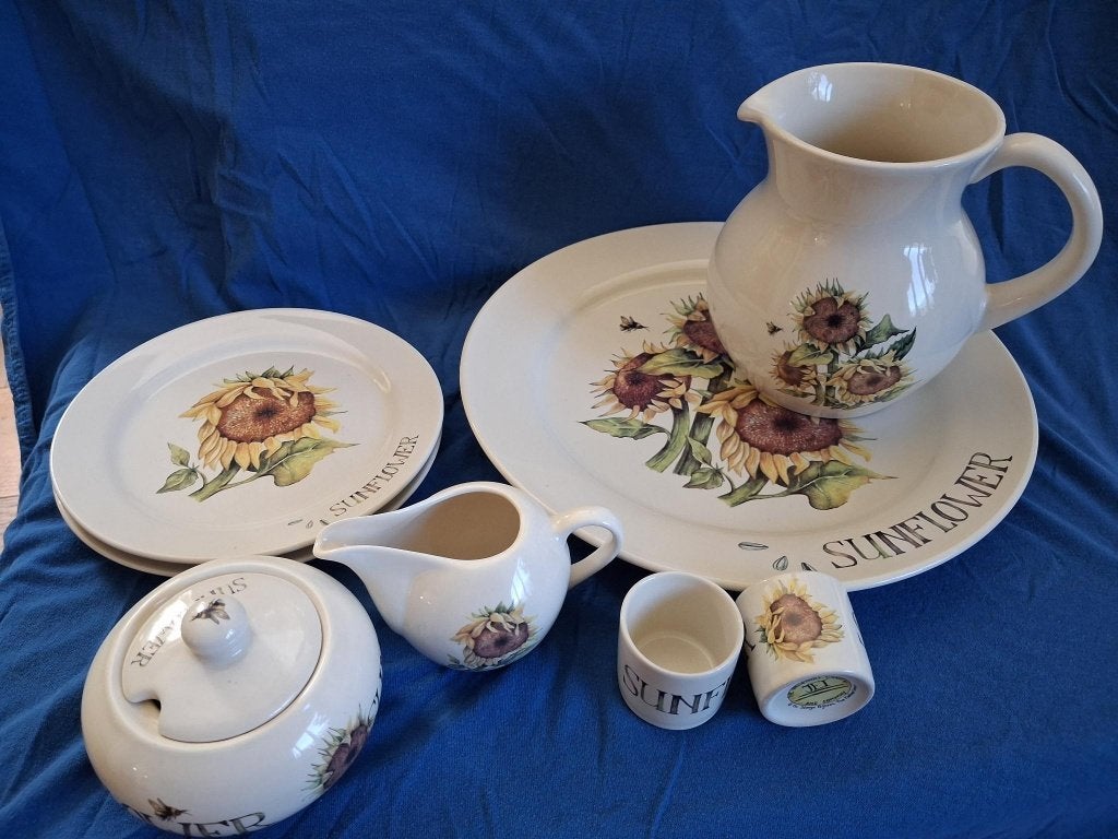 JET servies set sunflower, Ophalen, Zo goed als nieuw, Landelijk/Boerenbont, Overige typen