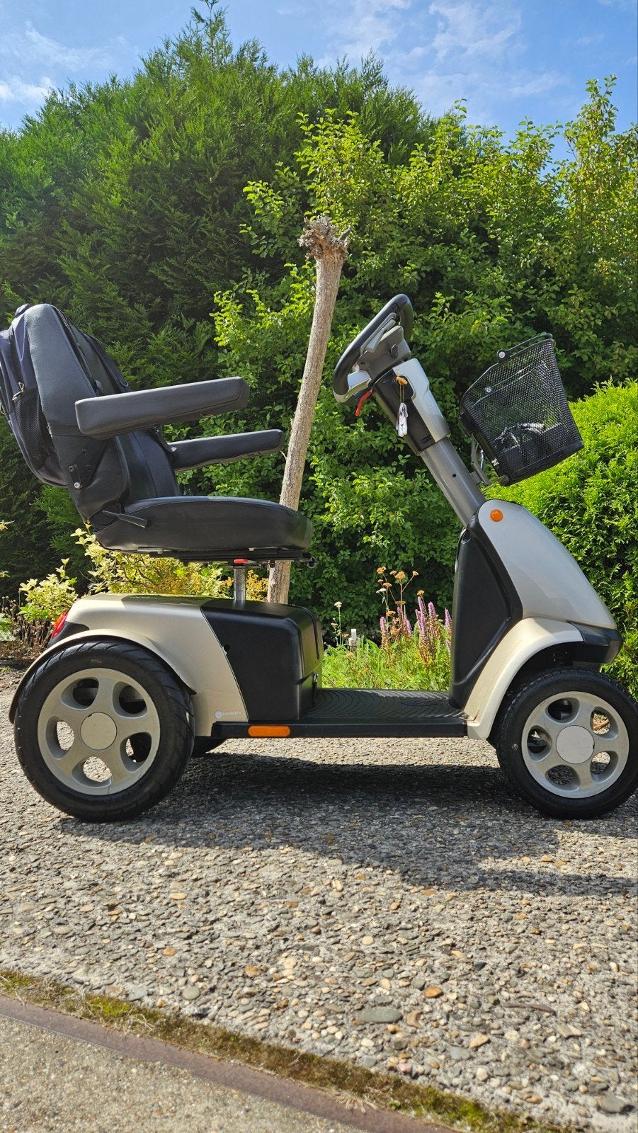 Scootmobiel Trophy6, stabiele 4wiel sterke scootmobiel, Ophalen, Zo goed als nieuw, Elektrische rolstoel