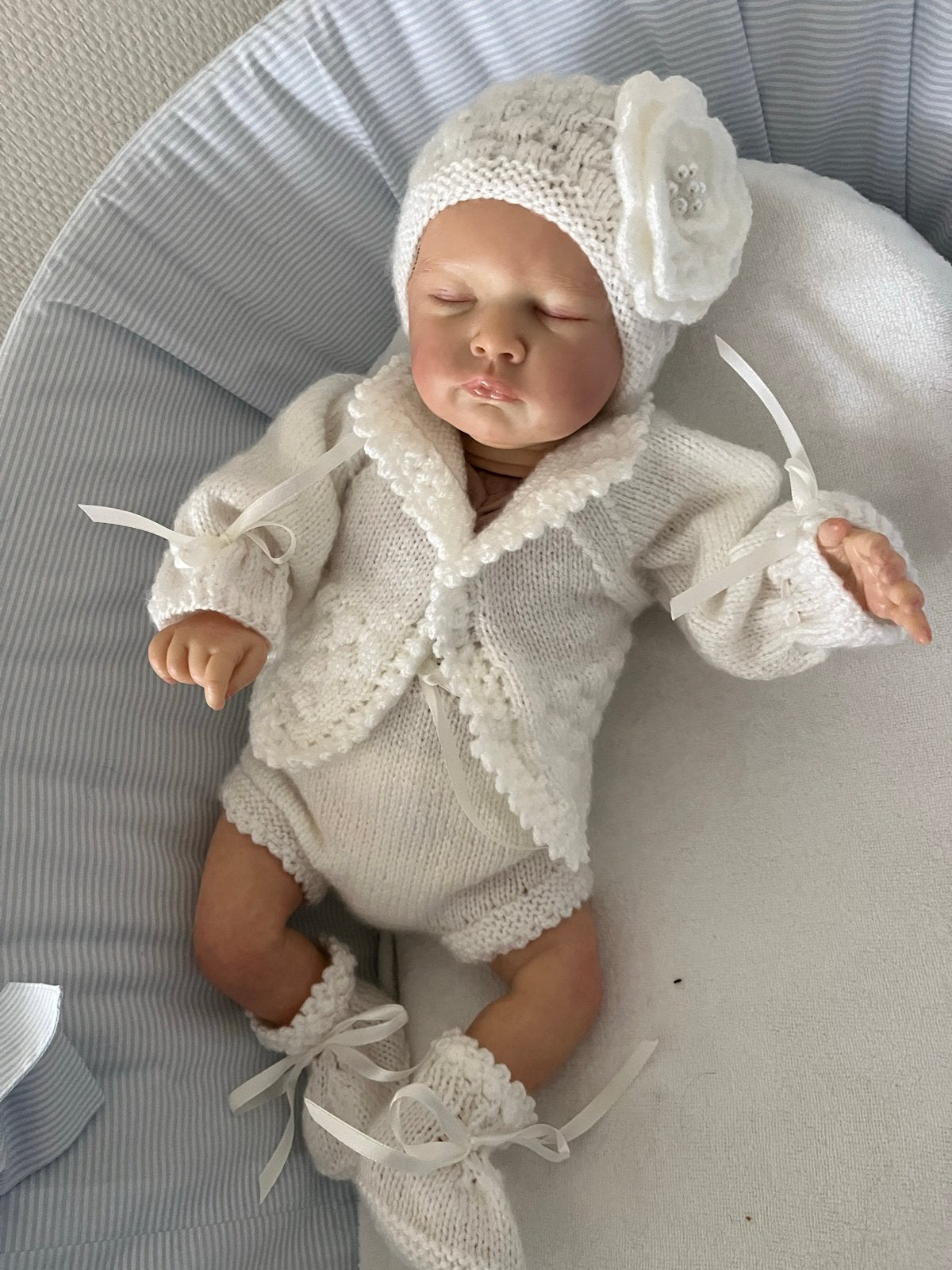 witte gebreide outfit, Ophalen of Verzenden, Nieuw, Kleertjes, Levensecht of Reborn