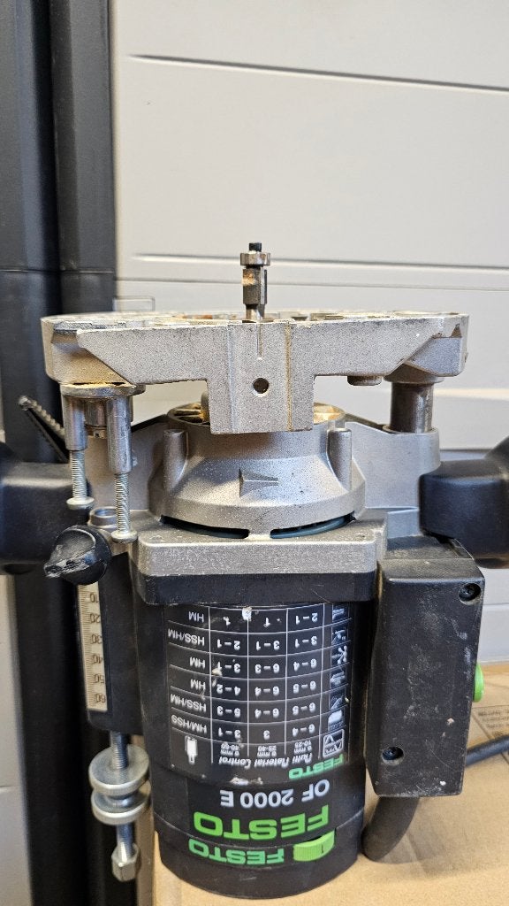 Festo OF 2000 E 2000W professionele bovenfrees, Gebruikt, Ophalen of Verzenden, Bovenfrees, Festool