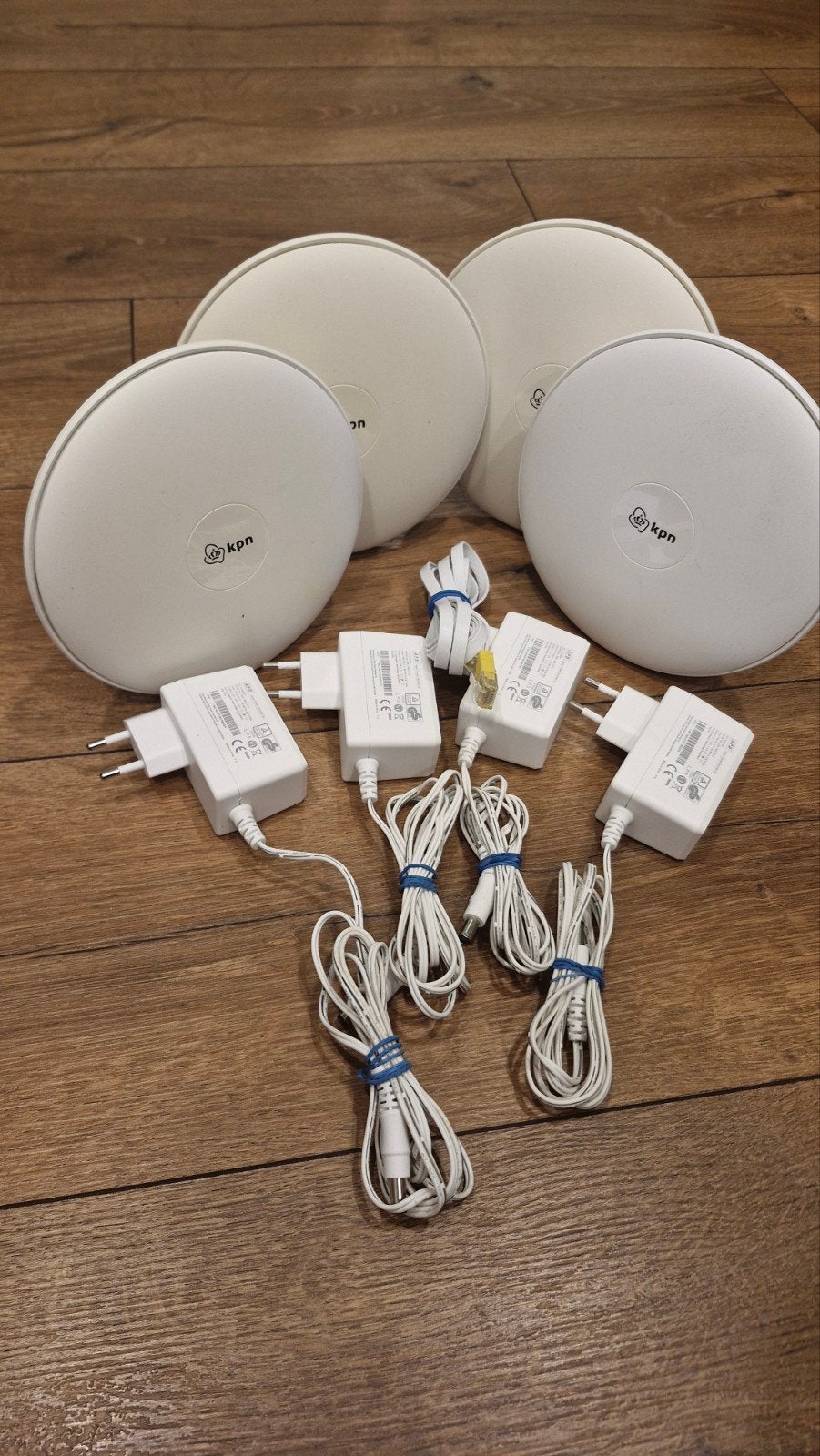 KPN SuperWifi punten met adapters (4 stuks), Ophalen of Verzenden