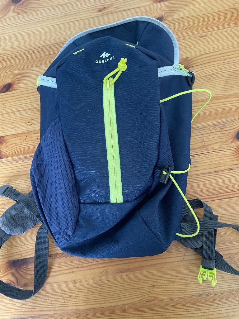 Quechua Rugtas - klein, Overige merken, Minder dan 30 cm, 25 tot 40 cm, Ophalen of Verzenden