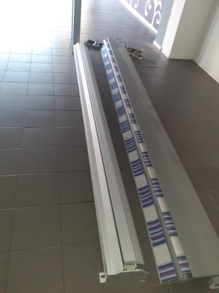 terrasscherm, Tuin en Terras, Ophalen, Aluminium, Zo goed als nieuw, 200 cm of meer