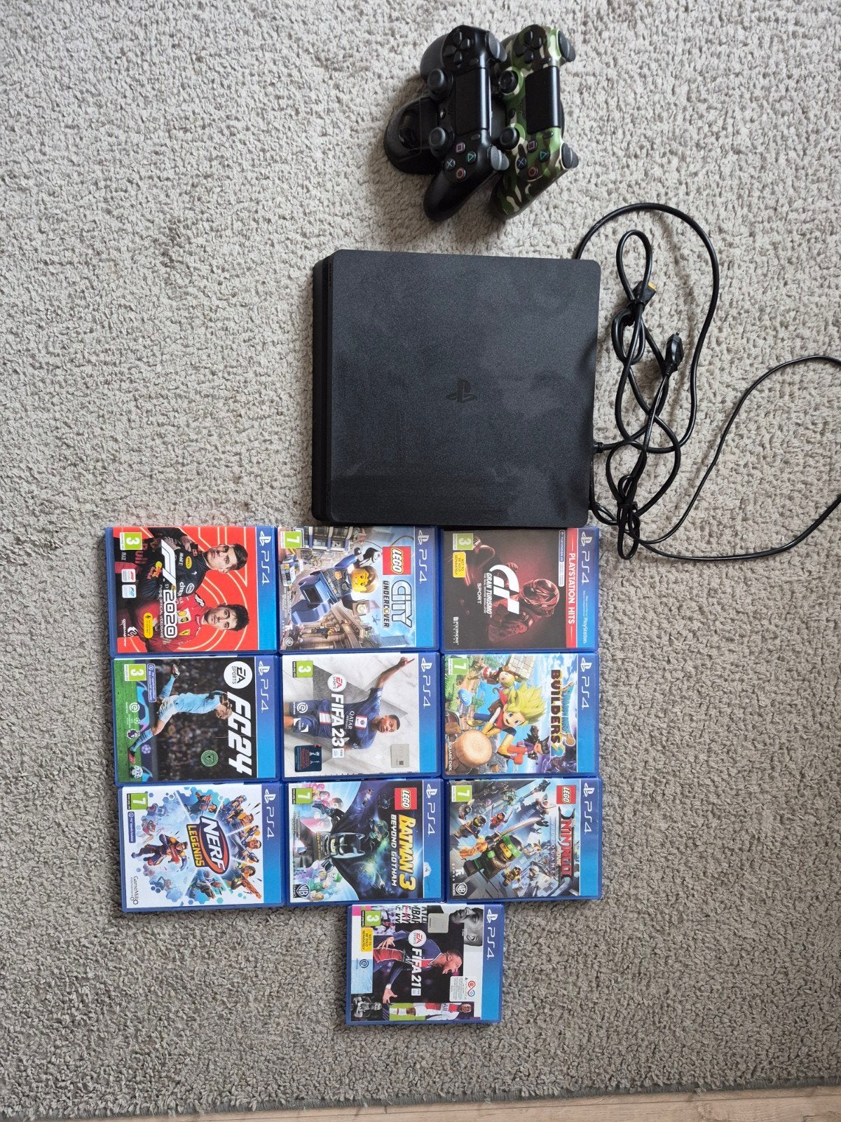 PlayStation 4 Slim 500GB met 2 controllers en 10 games, Ophalen, Met 2 controllers, Zo goed als nieuw, Slim