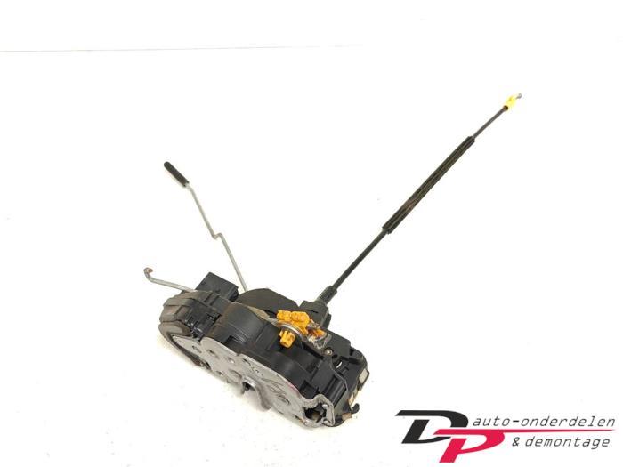 Deurslot Mechaniek 4Deurs rechts-achter van een Opel Astra, Gebruikt, -, -, Opel