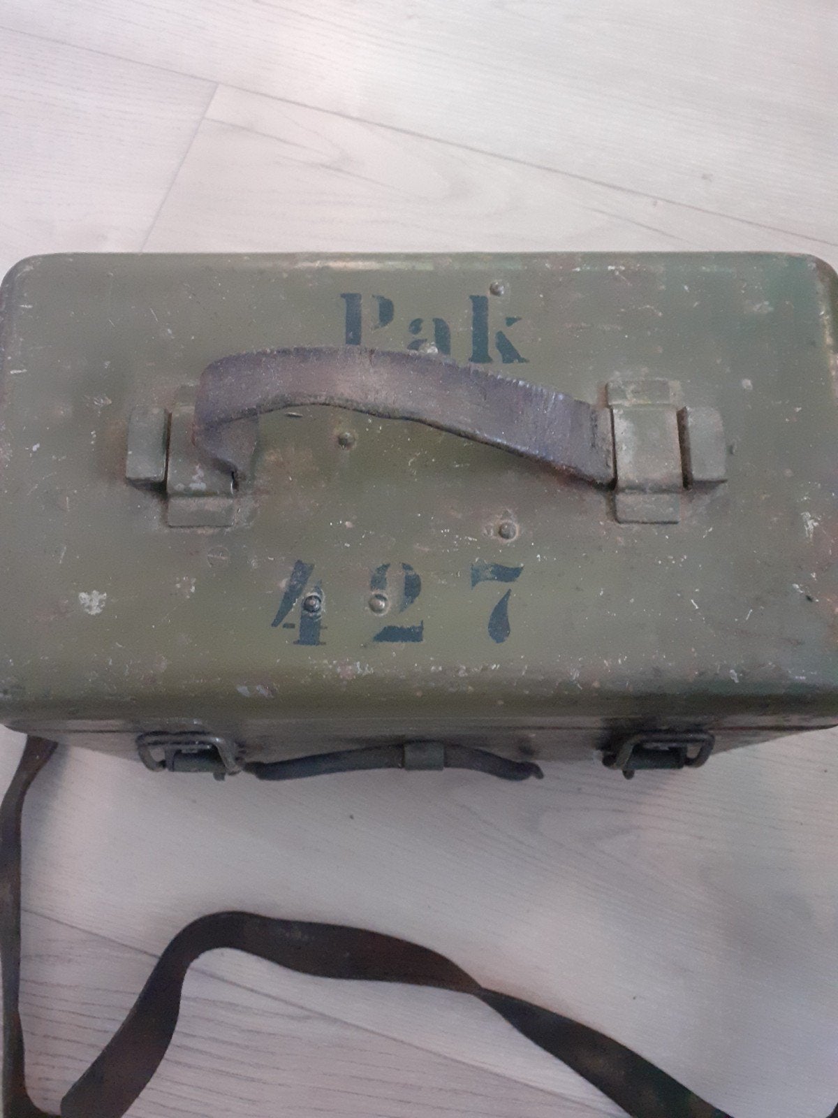 Zwitsers Pak 427 kist met kijker, Alfred Amsler 1943 WO2, Ophalen of Verzenden, Landmacht, Overige gebieden, Kist of Geocache