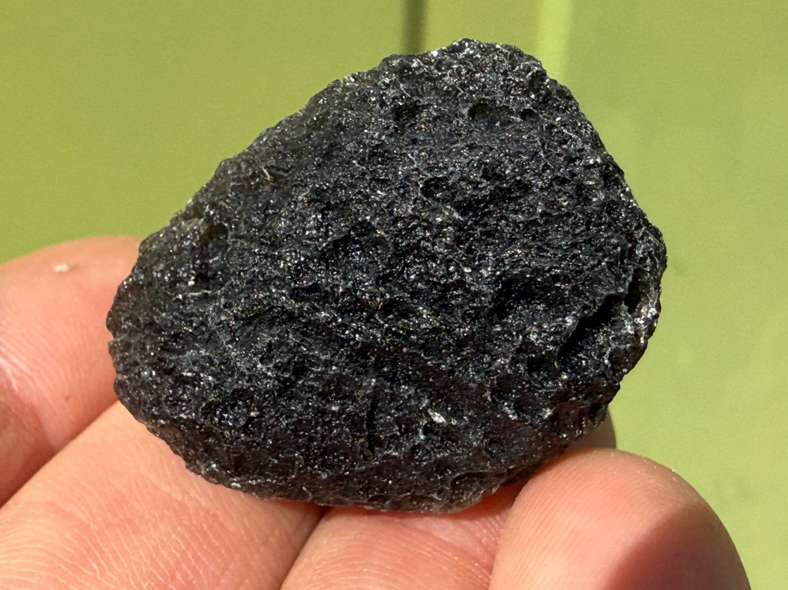 Agni Manitiet - Indische Moldaviet - Tektiet - Cintamani, Ophalen of Verzenden, Mineraal