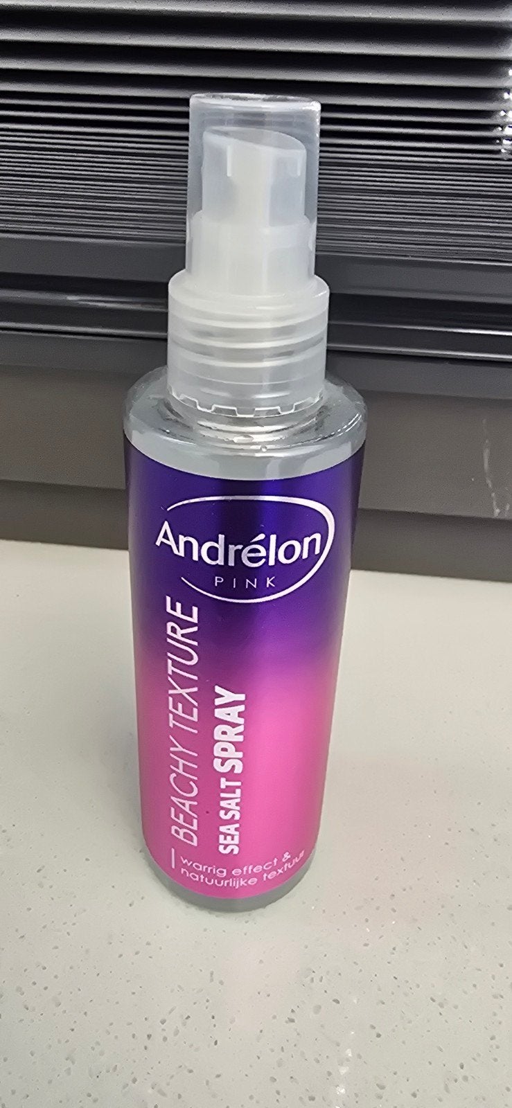Andrélon Pink Beachy Texture Sea Salt Spray, Ophalen of Verzenden, Zo goed als nieuw, Gel, Wax, Haarlak of Mousse