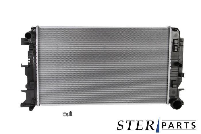 Radiateur van een Mercedes Sprinter, 12 maanden garantie, -, Nieuw, Ophalen of Verzenden