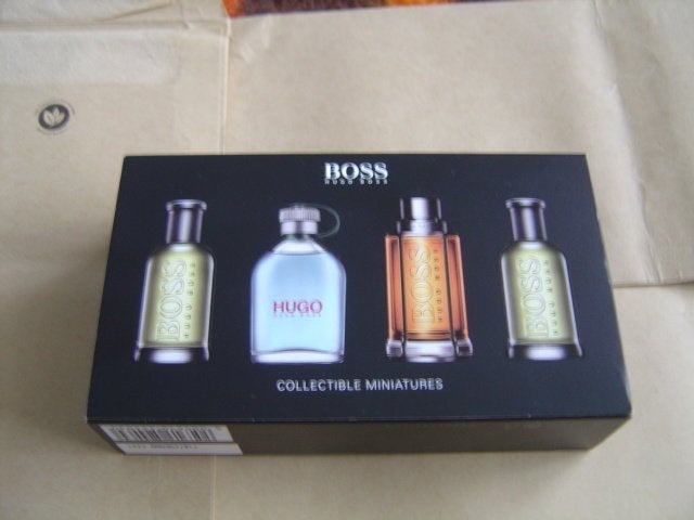 Hugo Boss lege verpakking/doos miniaturen homme reis set!, Ophalen of Verzenden, Zo goed als nieuw, Miniatuur