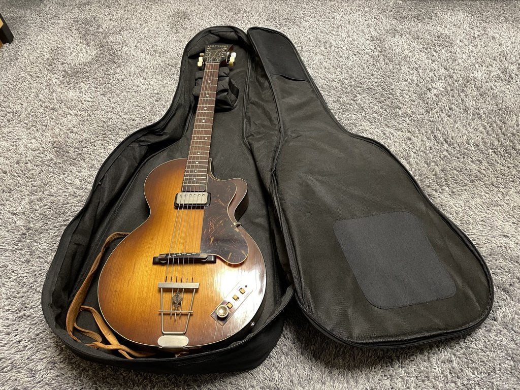 Hofner Club 40  reg.nr. 4953 Beatles jaren '60, Muziek en Instrumenten, Snaarinstrumenten | Gitaren | Elektrisch, Ophalen of Verzenden