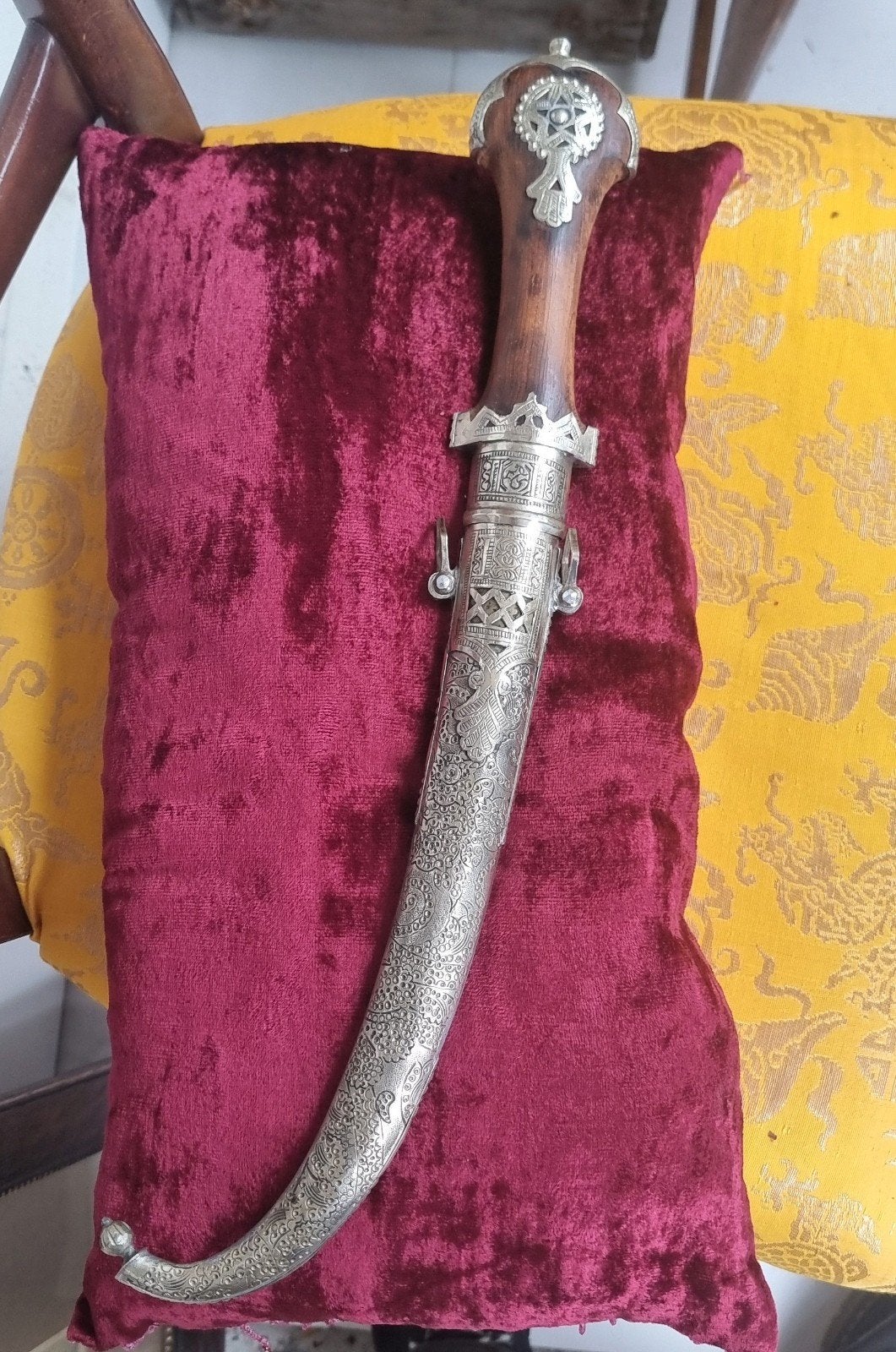Antieke Jambiya dolk met schede - 43cm, Antiek en Kunst, Ophalen of Verzenden