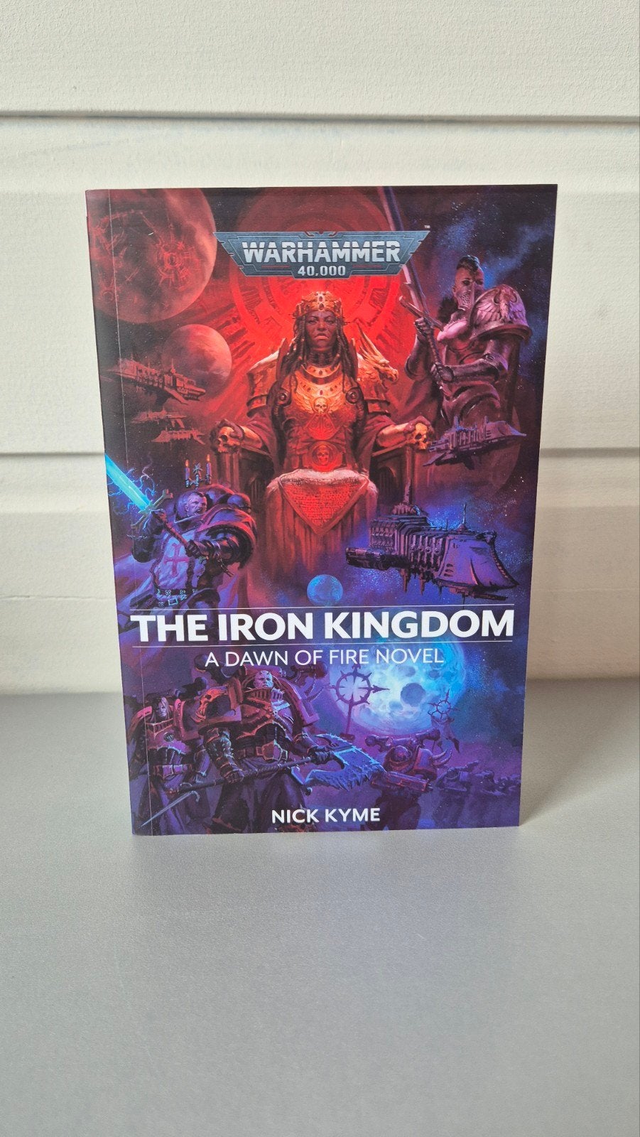 the iron kingdom, Ophalen of Verzenden, Zo goed als nieuw, Warhammer 40000, Boek of Catalogus