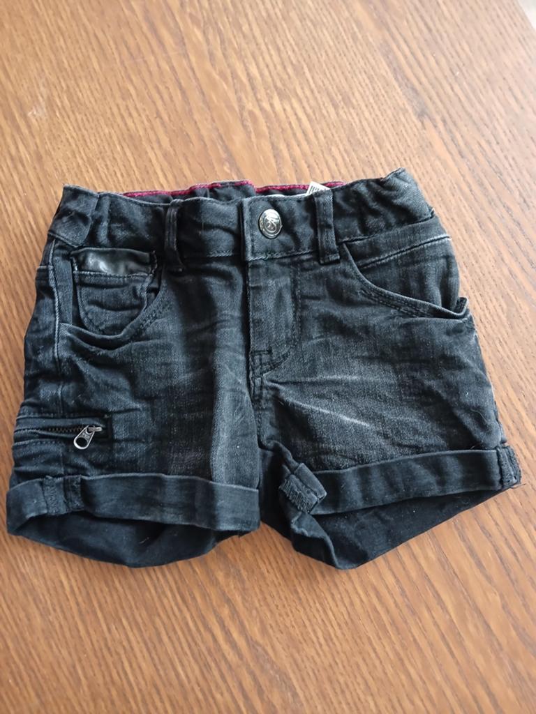 Vingino Zwarte Jeans Korte Broek Maat 104, Kinderen en Baby's, Kinderkleding | Maat 104, Broek, Gebruikt, Jongen of Meisje, Ophalen of Verzenden