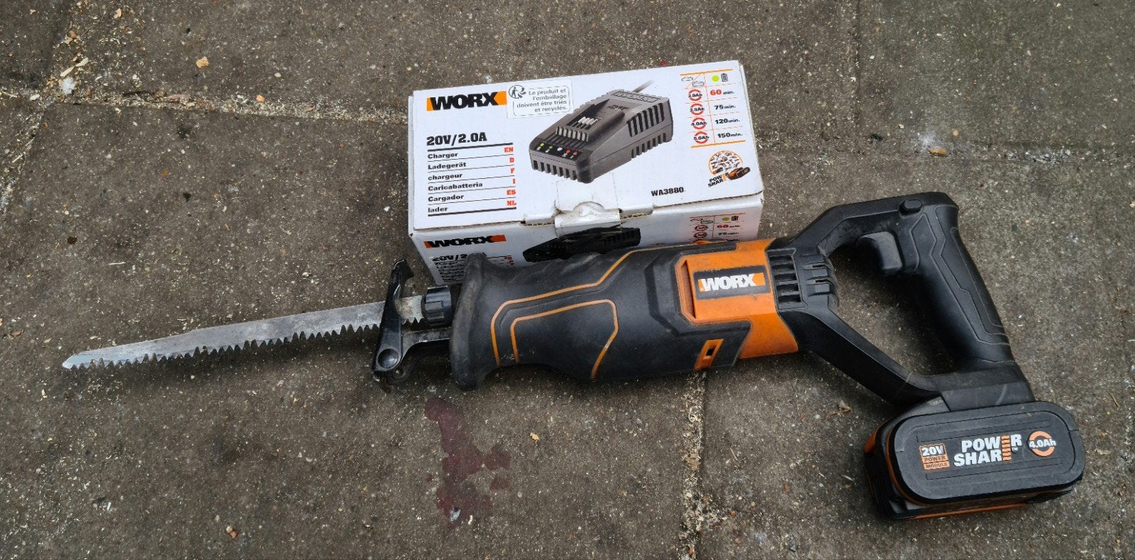te koop accu reciprozaag (van merk WORX), Doe-het-zelf en Verbouw, Ophalen, Gebruikt, Reciprozaag, Worx