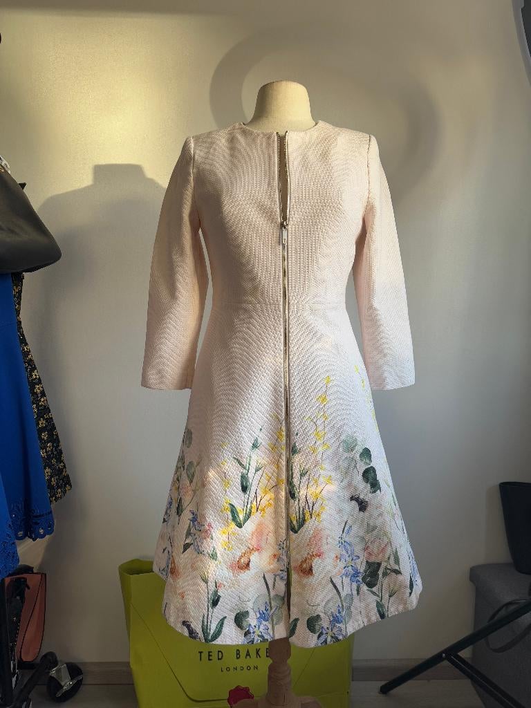 Ted Baker Luluuu Floral Cotton Jacquard Coat maat 2 =38, Ted Baker, Ophalen of Verzenden, Zo goed als nieuw, Maat 38/40 (M)