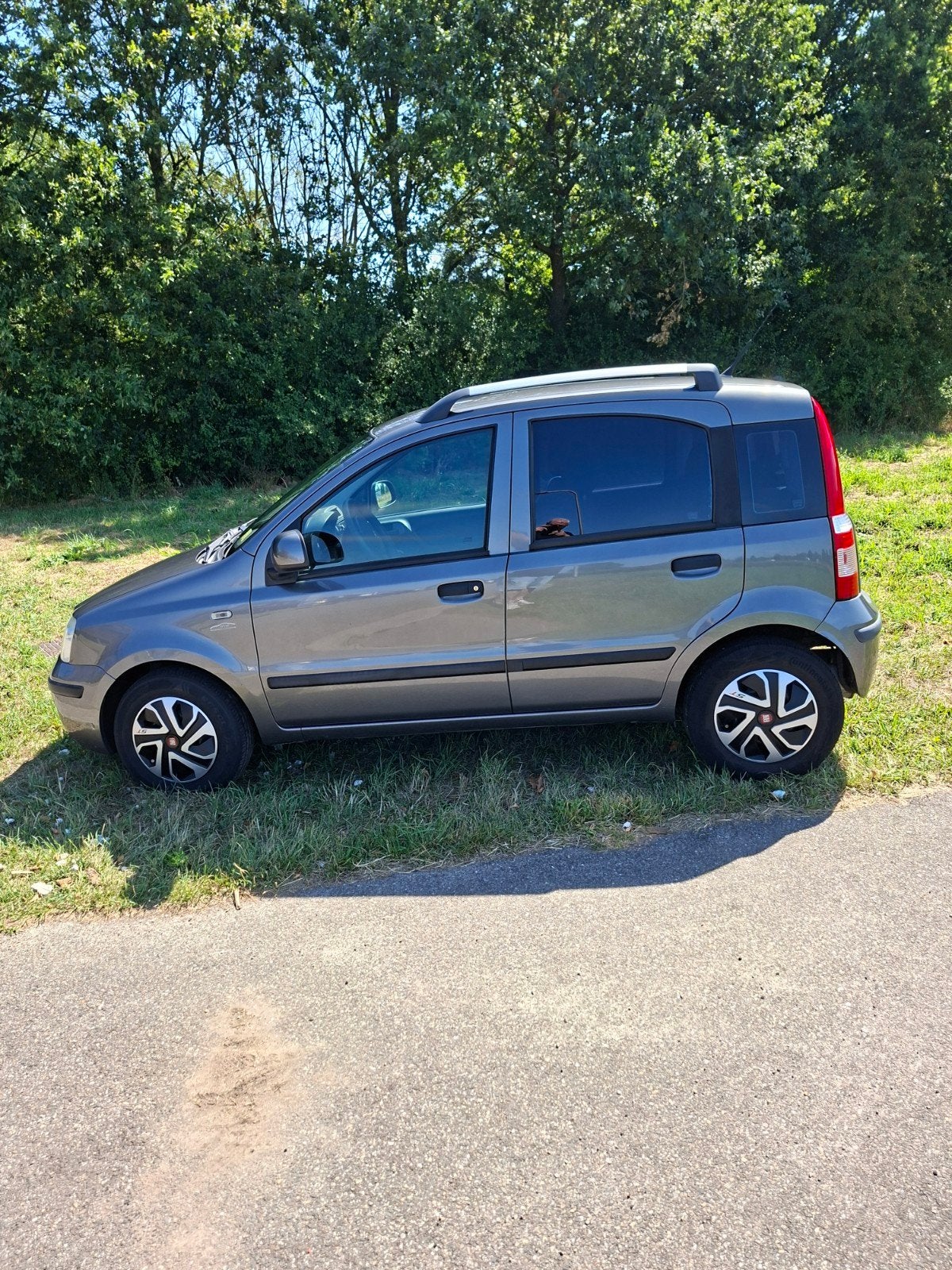 Fiat Panda 1.2 2010 met 116730 km antraciet grijs met airco, Auto's, Fiat, 1242 cc, Origineel Nederlands, Handgeschakeld, Particulier