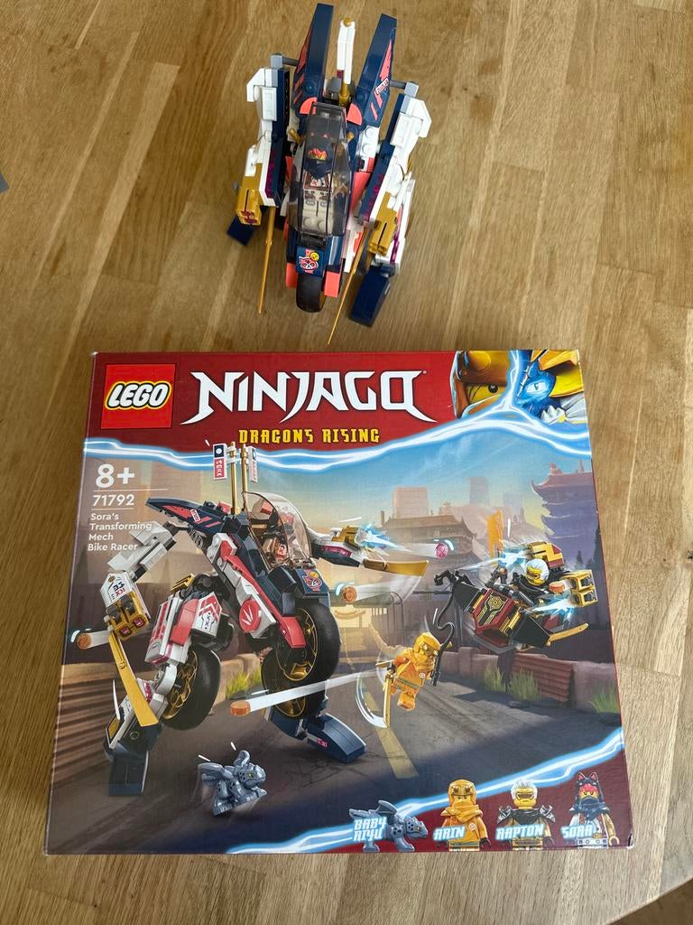LEGO Ninjago 71792 Sora's Transformer Mech & Bike Racer, Ophalen of Verzenden, Zo goed als nieuw, Complete set, Lego