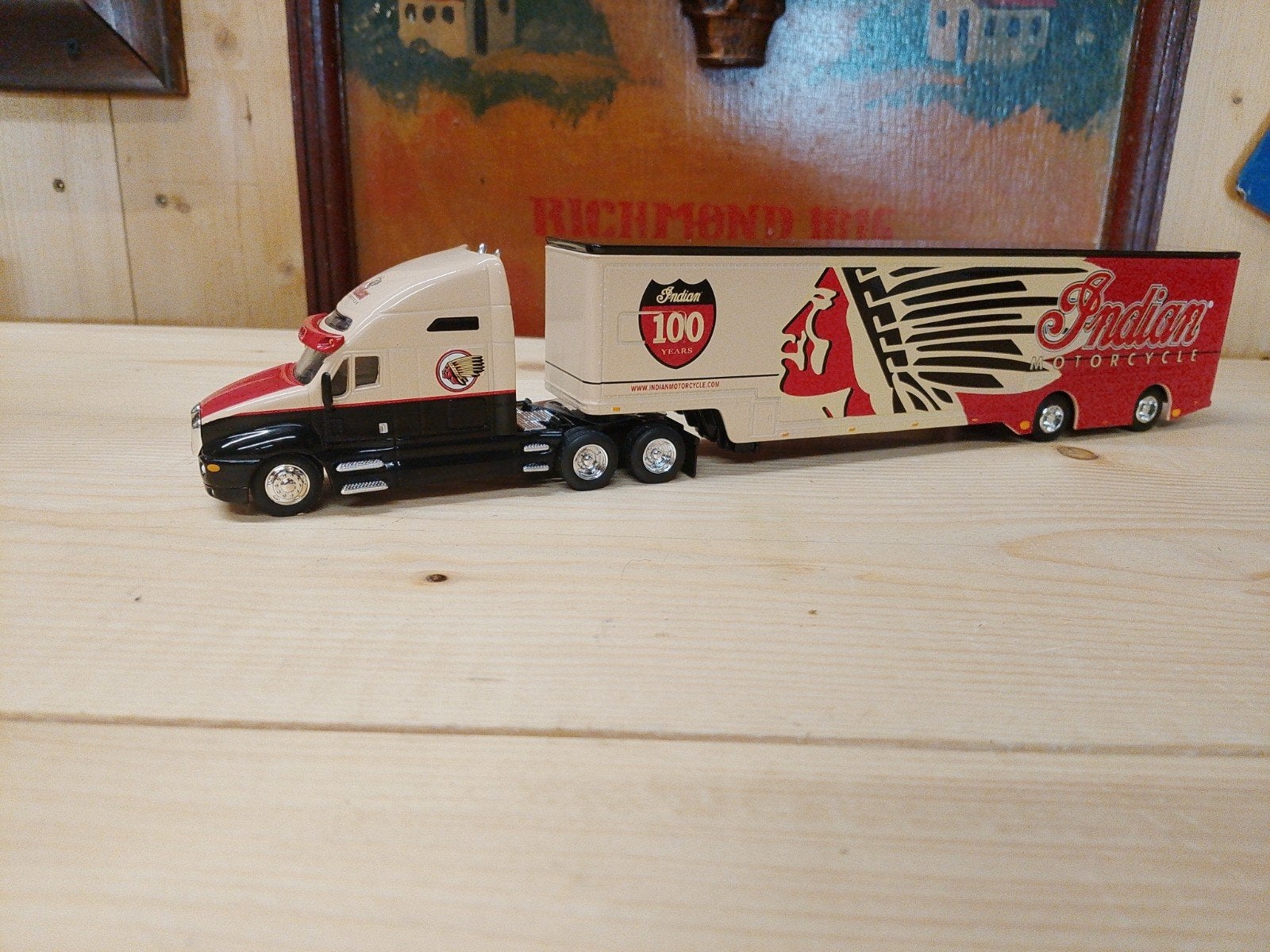 model van kenworth, indian motorcycle geen tekno wsi, Ophalen of Verzenden, Zo goed als nieuw, Bus of Vrachtwagen