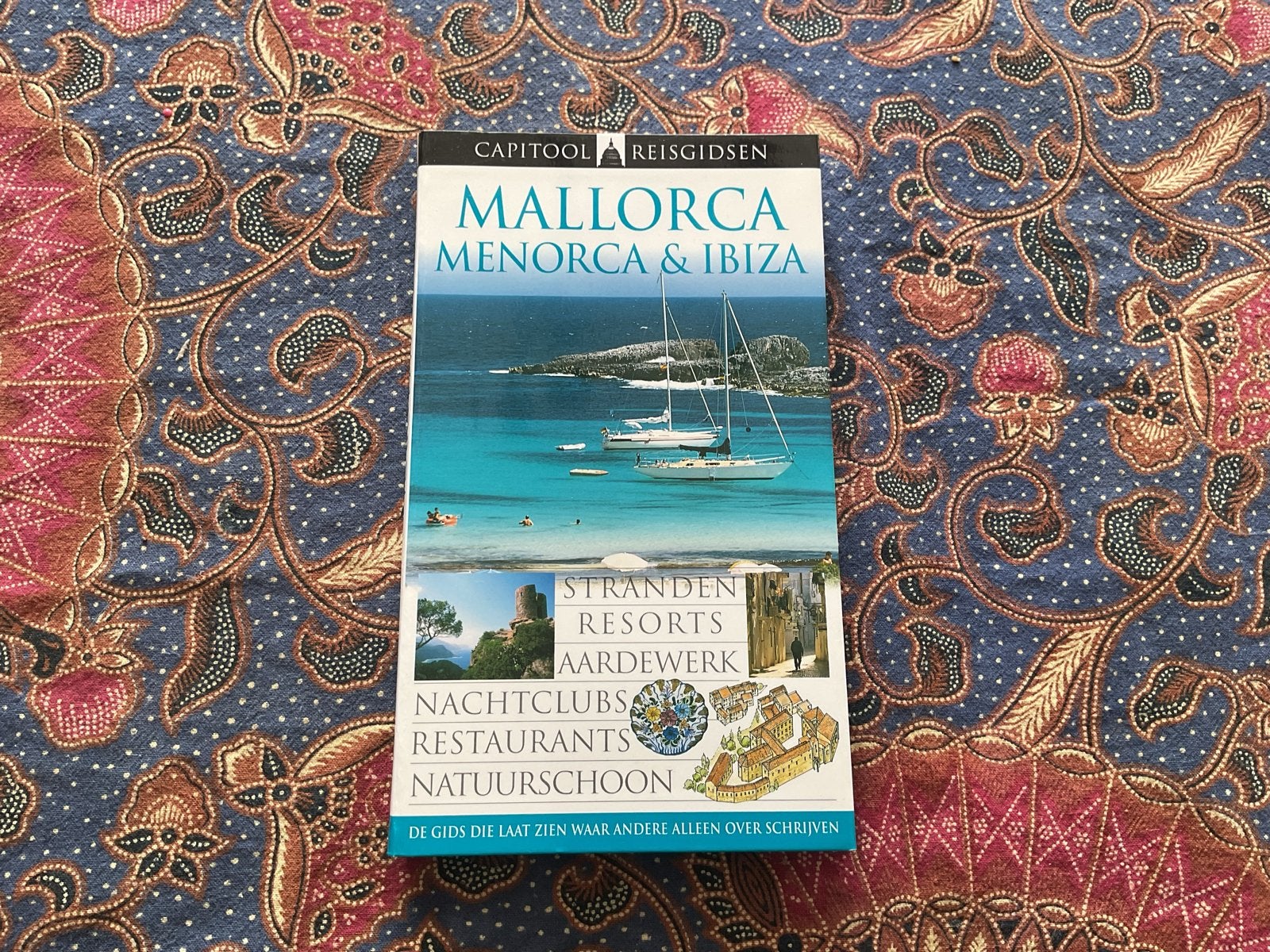 Capitool Reisgids Mallorca Menorca Ibiza, Boeken, Reisgidsen, Capitool, Europa, Ophalen of Verzenden, Zo goed als nieuw