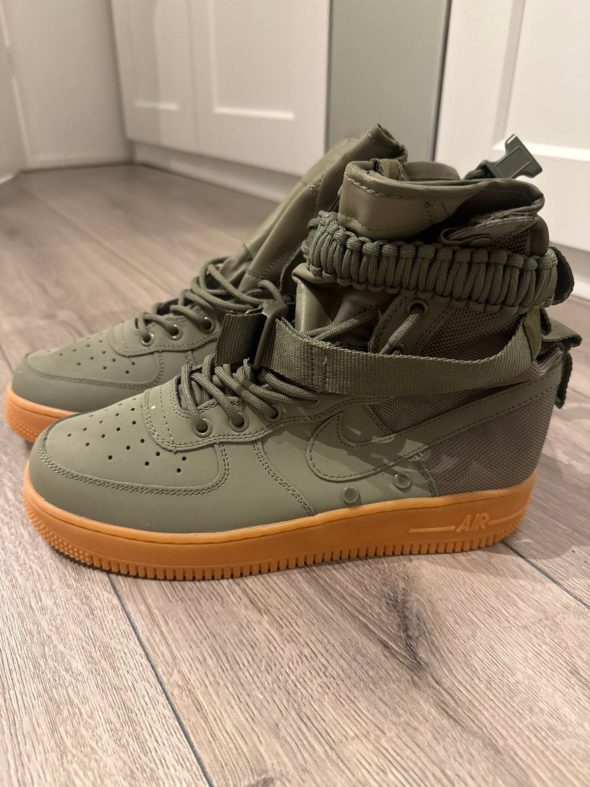 Nike Air Force 1 SF AF1 High sneakers - Olijfgroen, Ophalen of Verzenden, Zo goed als nieuw, Overige kleuren, Sneakers of Gympen