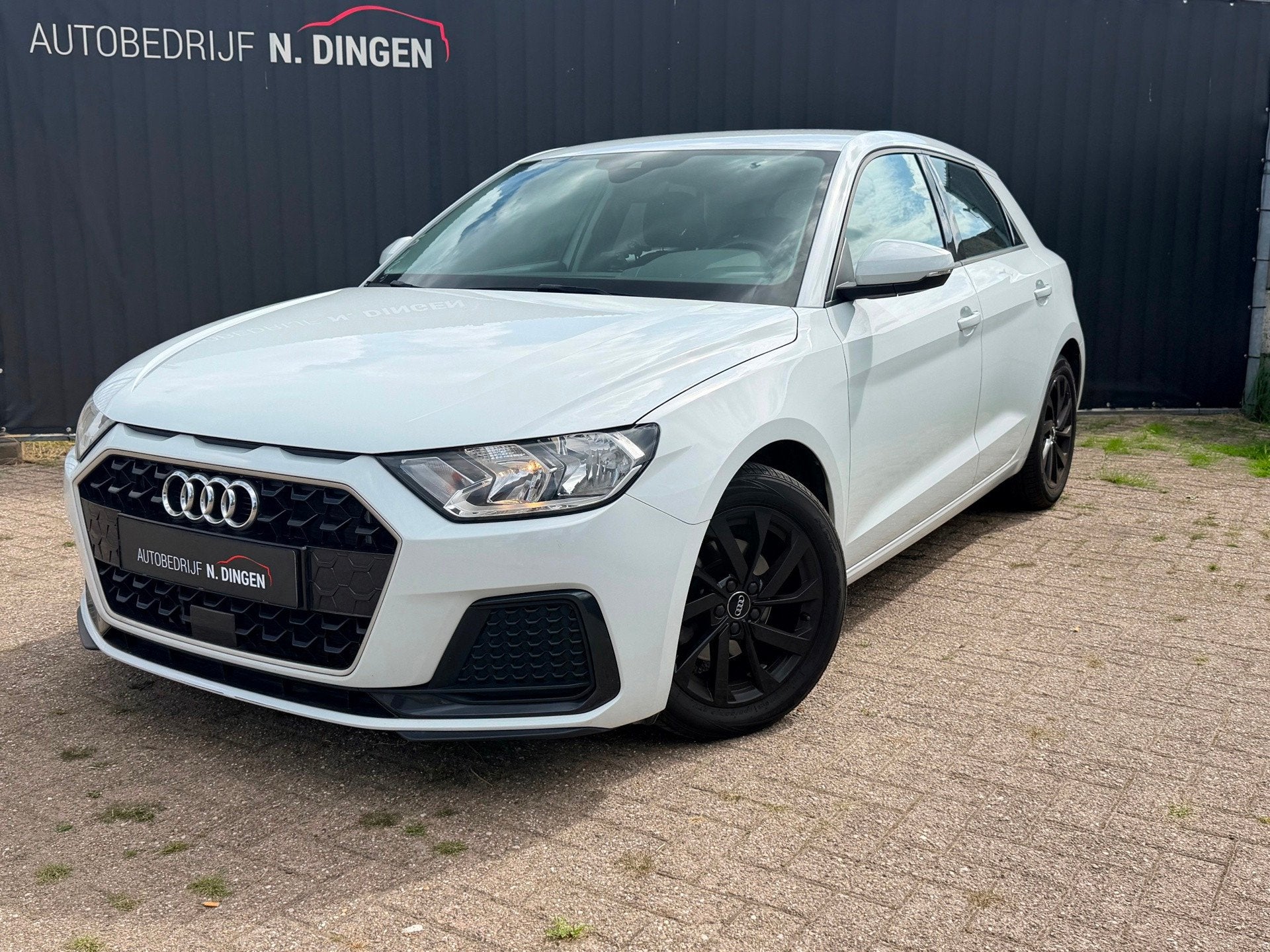 Audi A1 Sportback 30 TFSI stoelverwarming clima cruise, Auto's, Stof, Zwart, Automatische klimaatregeling, 116 pk