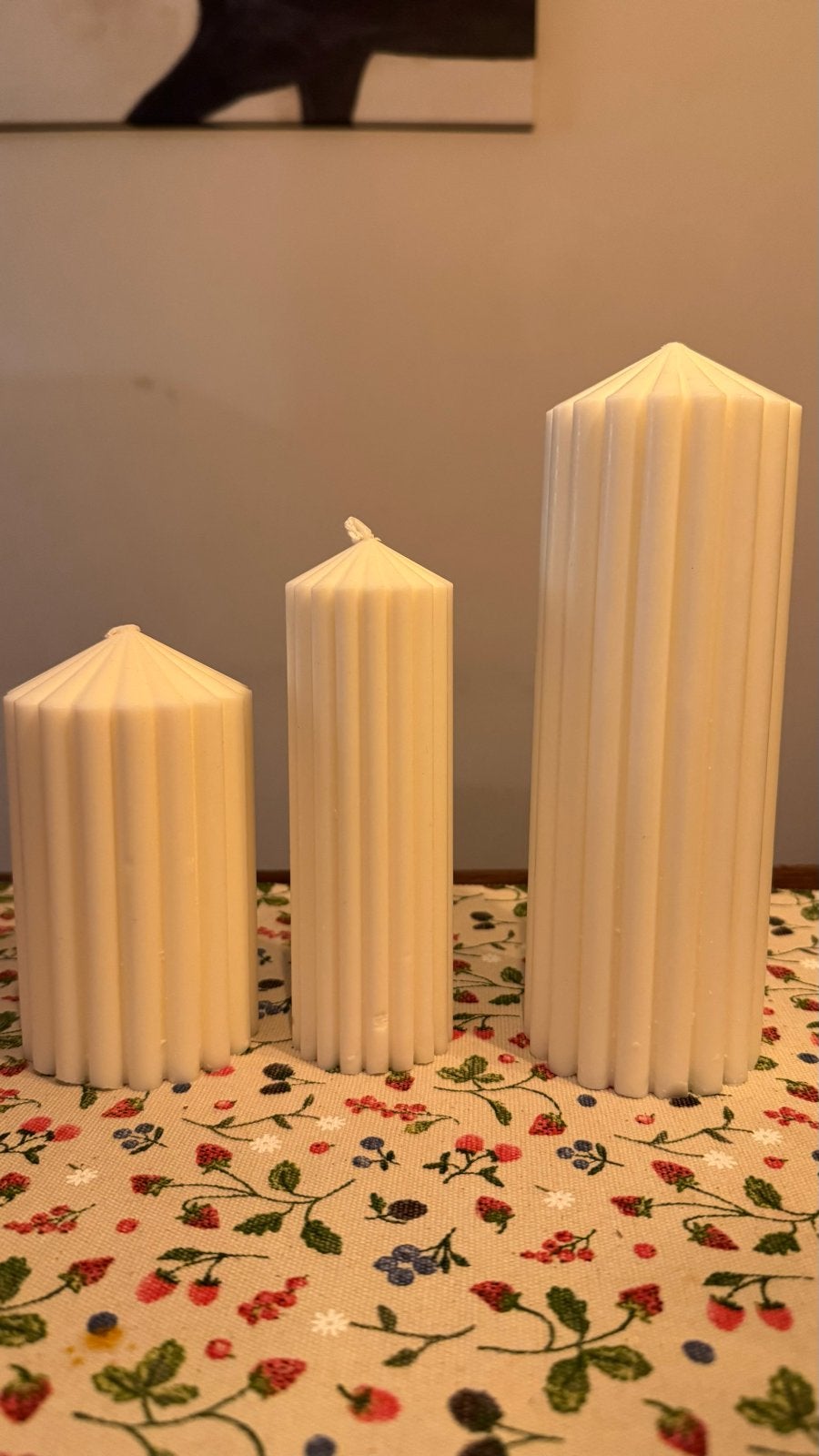 Set of 3 handmade rapeseed wax candlesk, Huis en Inrichting, Wit, Ophalen of Verzenden, Kaars, Was