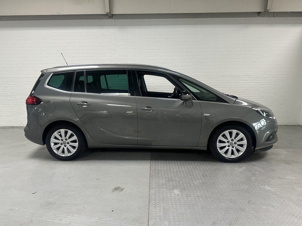 Opel Zafira 1.4 Turbo Business Executive 7p. CLIMA / CRUISE, 15 km/l, Gebruikt, 4 cilinders, Bedrijf