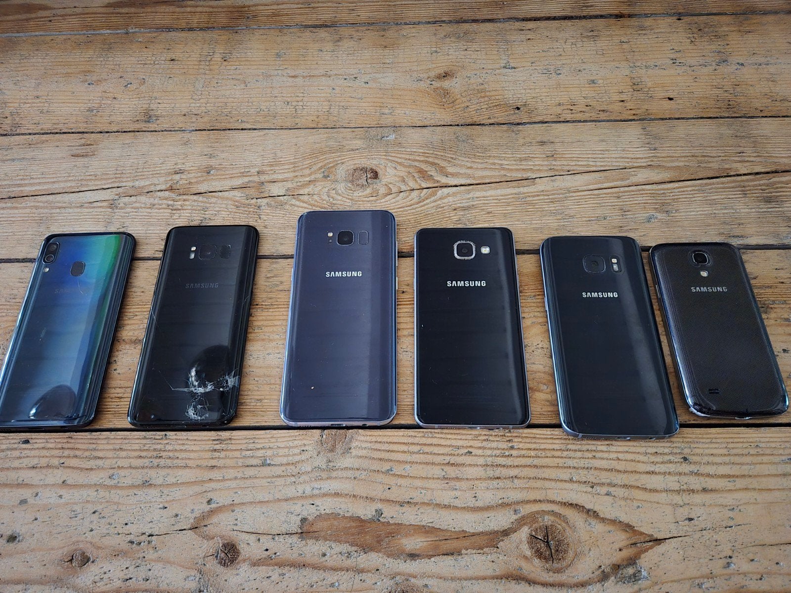 Diverse Samsung telefoons voor onderdelen (6 stuks), Ophalen, Overige modellen, Zwart, Niet werkend