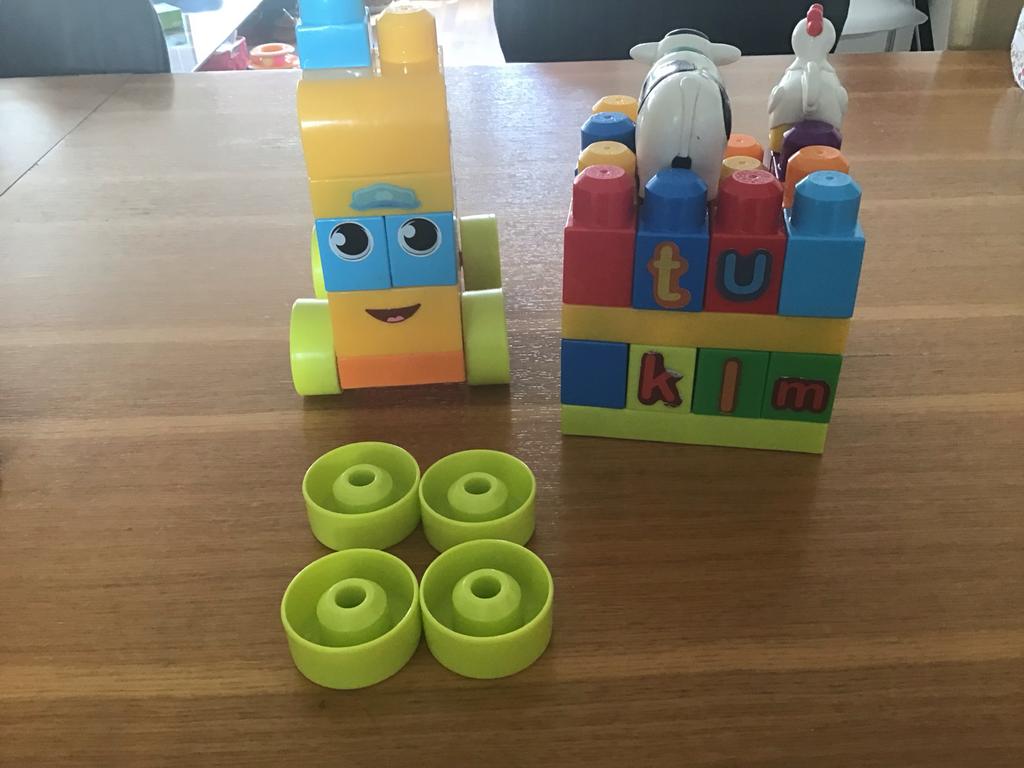 Duplo blokken met dieren en wielen, Gebruikt, Ophalen of Verzenden, Duplo, Inclusief accessoires