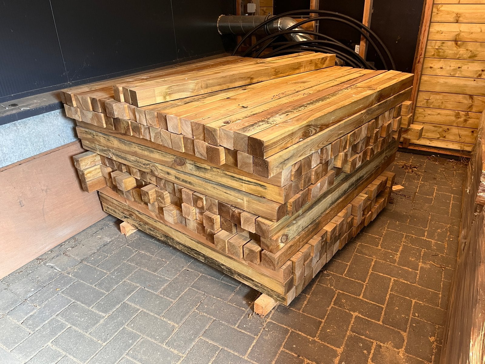 Geïmpregneerde tuinpalen 7x7cm (70x70mm) 133cm lang, Ophalen, Zo goed als nieuw, Minder dan 180 cm, Palen