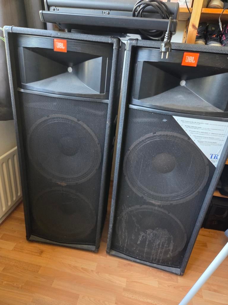 JBL Model TR225 Speakers (paar) - gebruikte Conditie, Ophalen, Gebruikt, JBL, 120 watt of meer