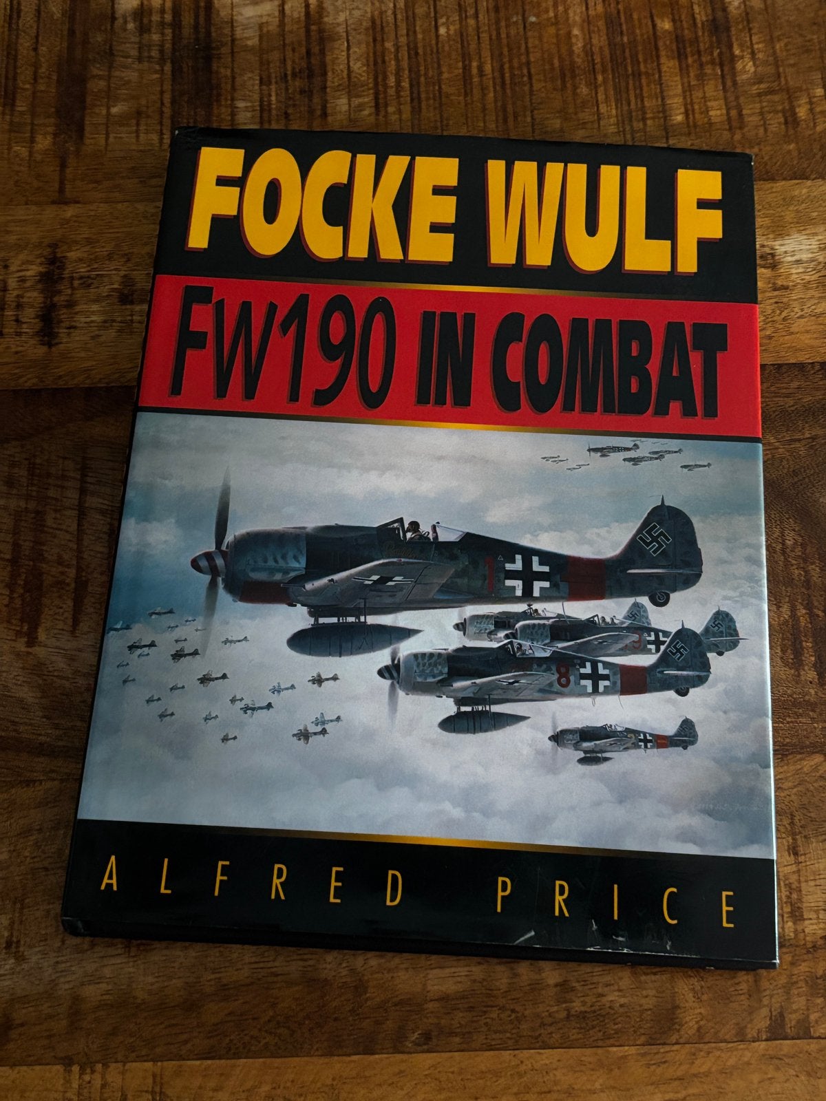 Focke Wulf Fw190 in Combat, Ophalen of Verzenden, Tweede Wereldoorlog, Zo goed als nieuw, Luchtmacht