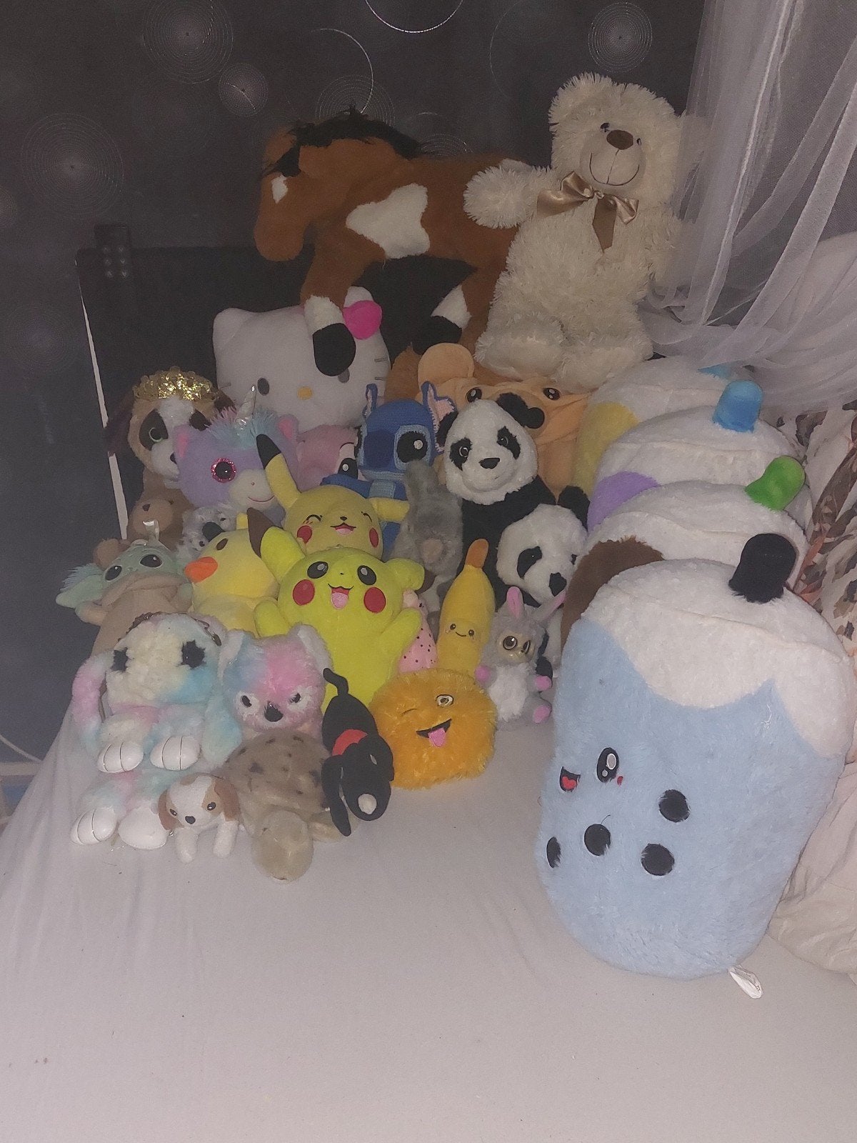 Grote collectie knuffels: Pikachu, Hello Kity, panda's en me, Ophalen, Paard, Gebruikt, Overige merken