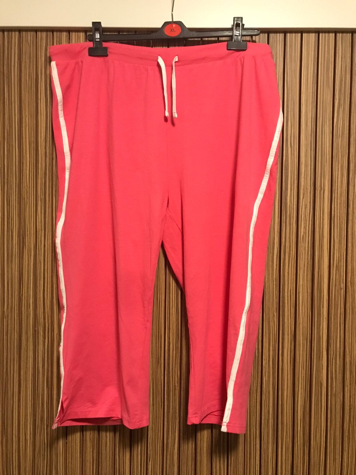 Teab Comfortabele zacht stretchy 3/4 broek roze wit mt 48, Kleding | Dames, Grote Maten, Verzenden, Nieuw, Roze, Broek of Spijkerbroek