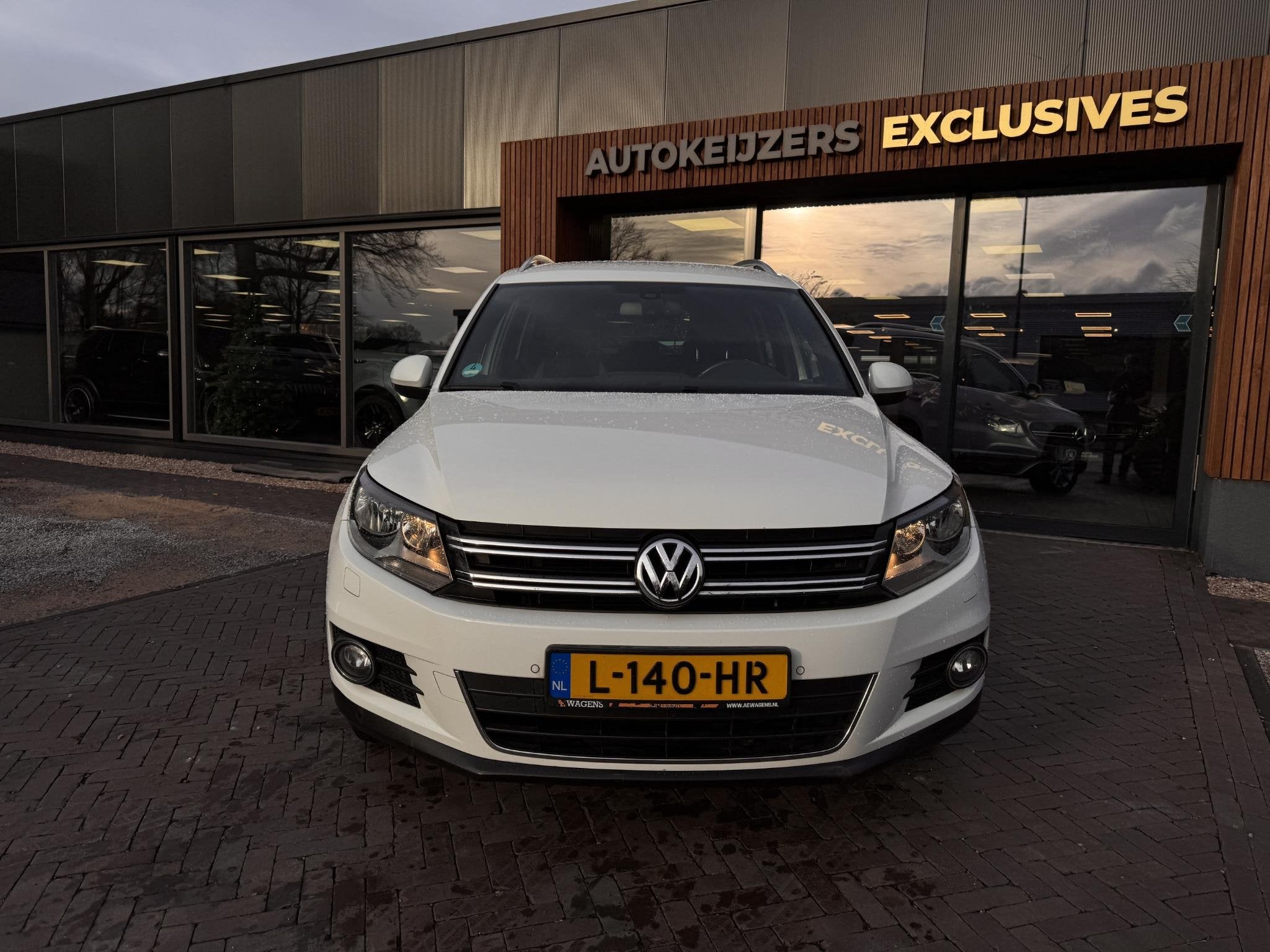 Volkswagen Tiguan 1.4 TSI LIFE Navi Clima Stoelverwarming, Auto's, Voorwielaandrijving, Euro 5, 15 km/l, Gebruikt