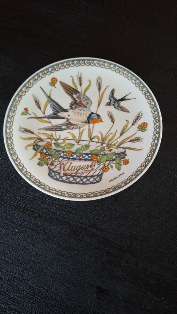 Hutschenreuther Ole Winther bordje, maand augustus, Ophalen of Verzenden