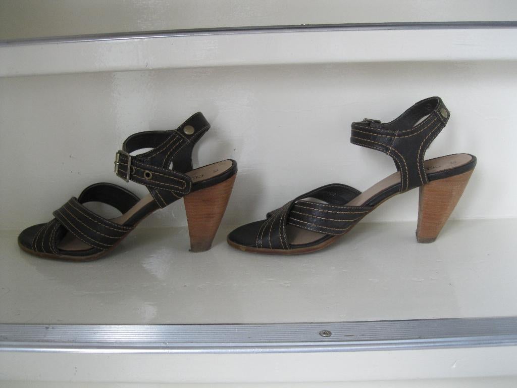 maat 39, 1 paar open Celinda schoenen met hakken, bruin, Celinda, Bruin, Ophalen of Verzenden, Zo goed als nieuw