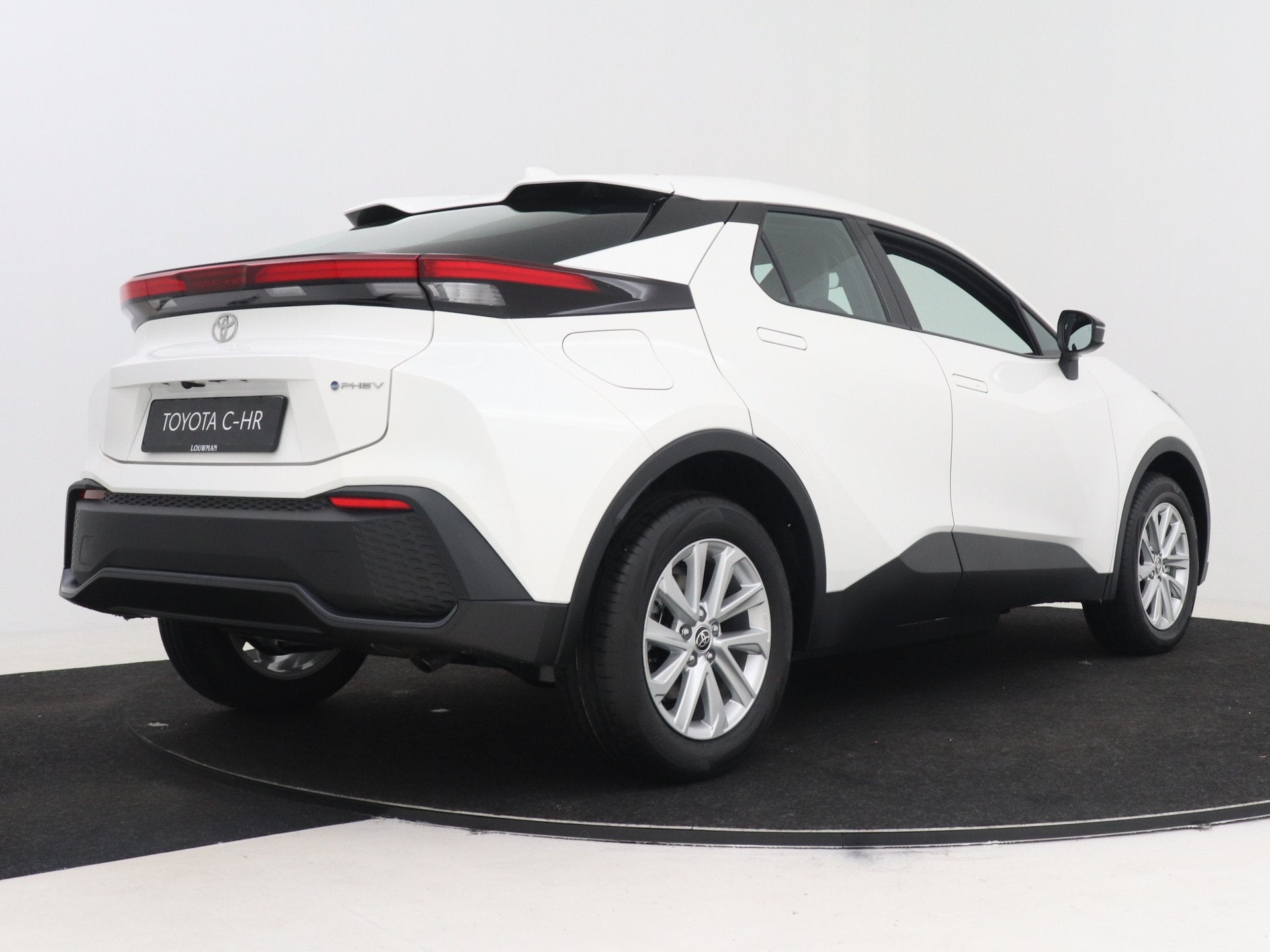 Toyota C-HR 2.0 Plug-in Hybrid 220 Active (bj 2025), Auto's, 12 maanden, Stof, 725 kg, 179 pk