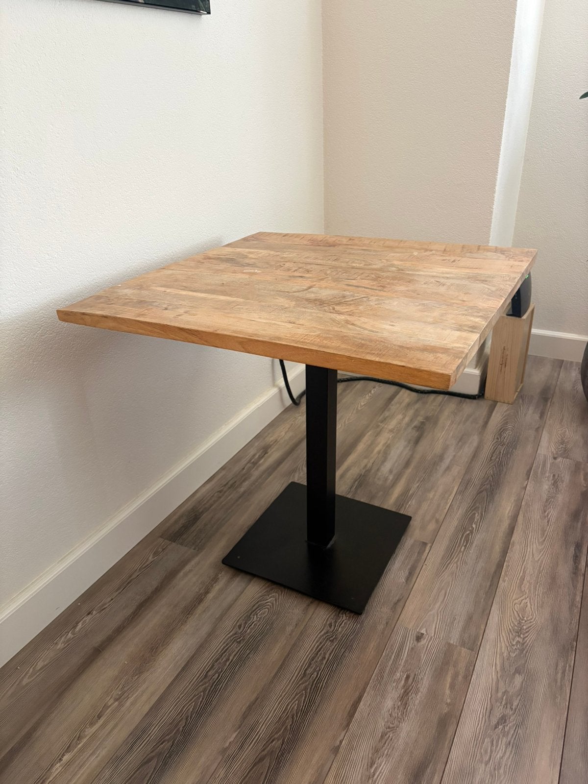Mango houten eettafel, Ophalen, Gebruikt