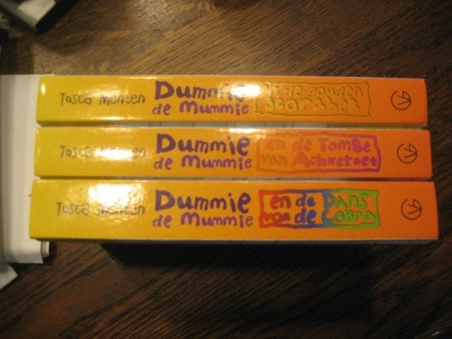 3 delen dummie de mummie, Ophalen of Verzenden, Zo goed als nieuw, Fictie