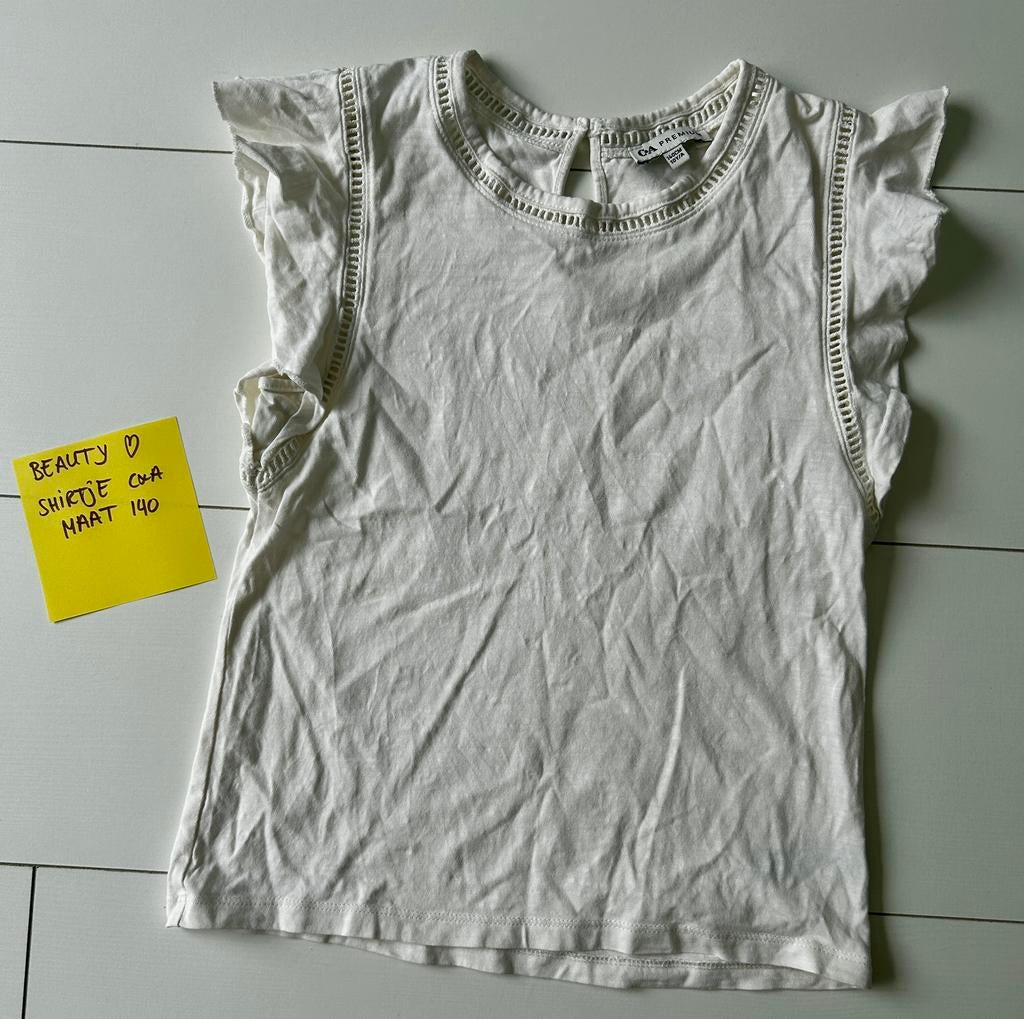 Prachtig shirtje beige ruffles C&A maat 140, Ophalen of Verzenden, Gebruikt, Meisje, Shirt of Longsleeve