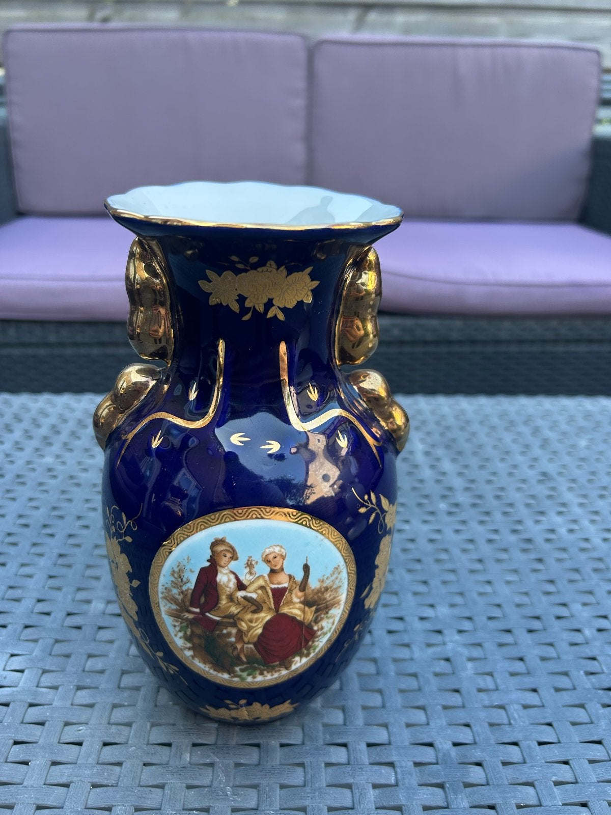Antieke Vaas Romeo & Julia - Donkerblauw met Gouden Details, Antiek en Kunst, Ophalen